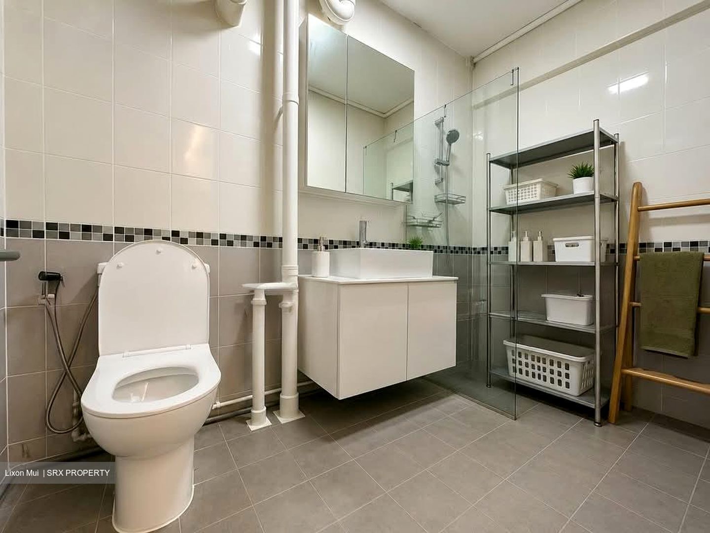 Blk 551 Jurong West Street 42 (Jurong West), HDB 5 Rooms #572618151